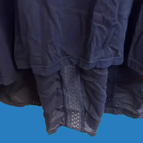 Petite Small Blue Top - Picture 5 of 7